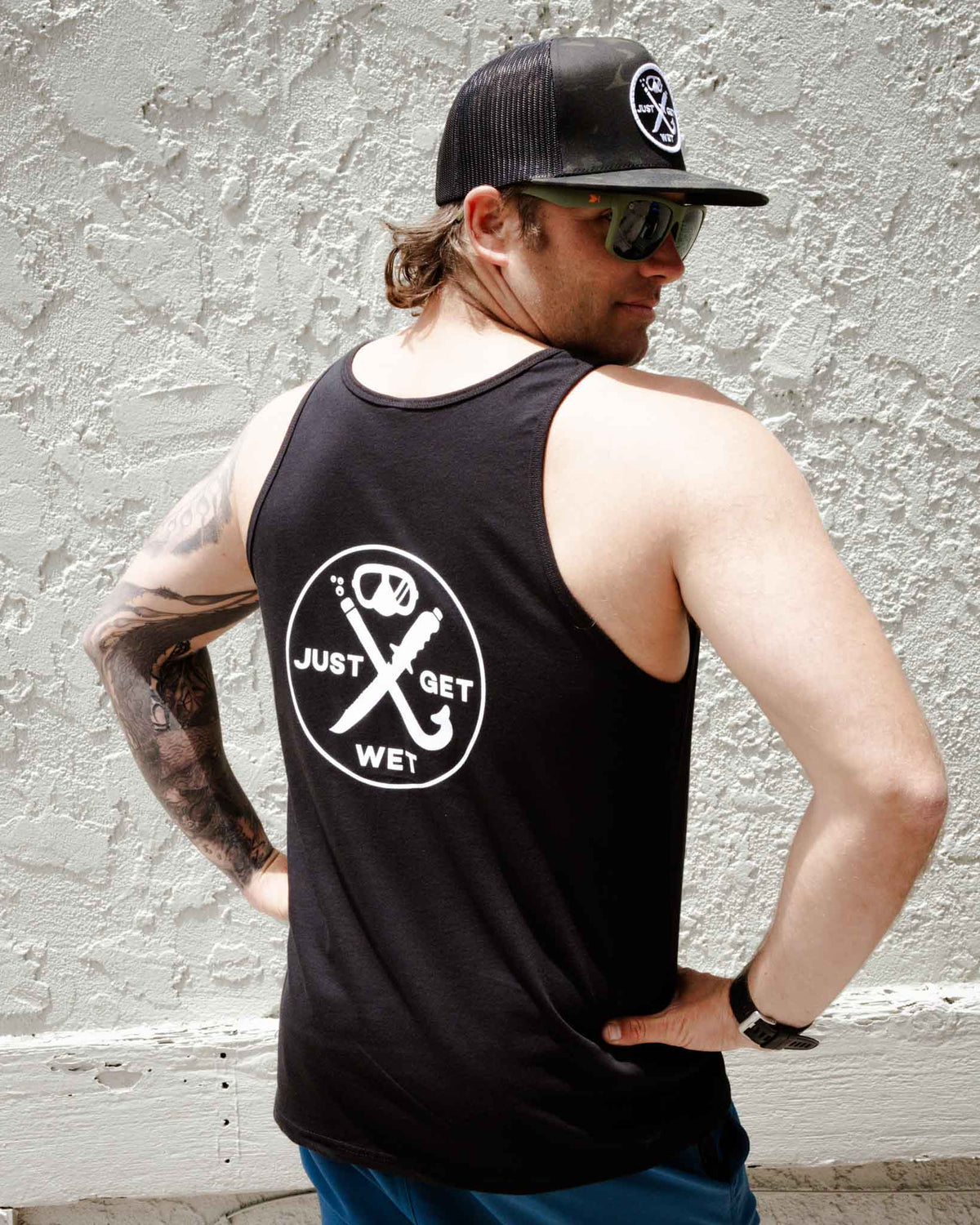 Knife Logo Tank
