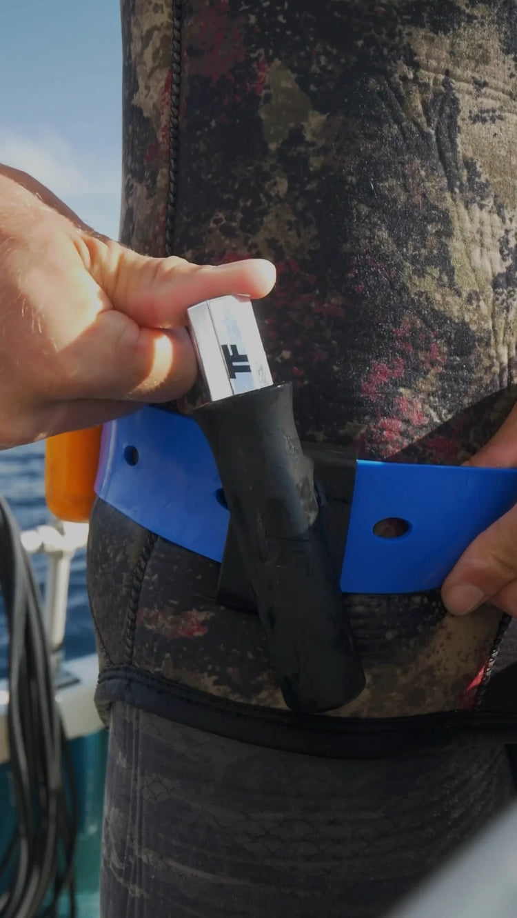 Throw Flasher Holster